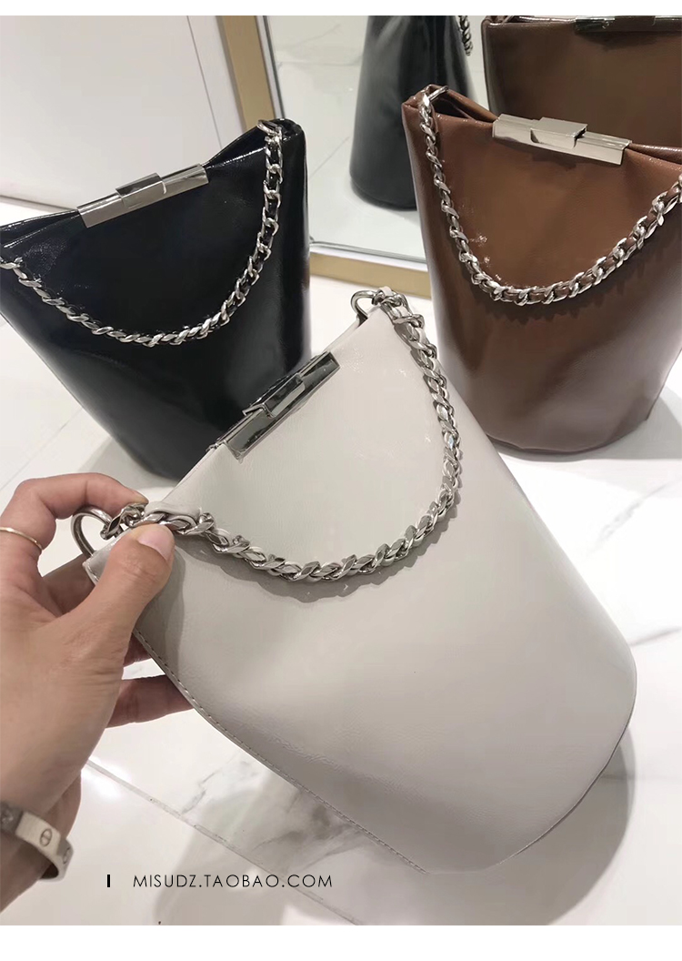 桂兰珊guilanshan米苏包包女2020新款春夏欧洲站纯色简约链条女包油蜡