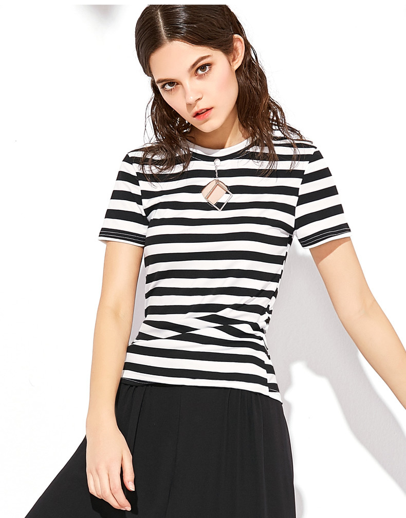 zk黑白条纹短袖半高领t恤个性时尚破洞夏季女装上衣打底衫c