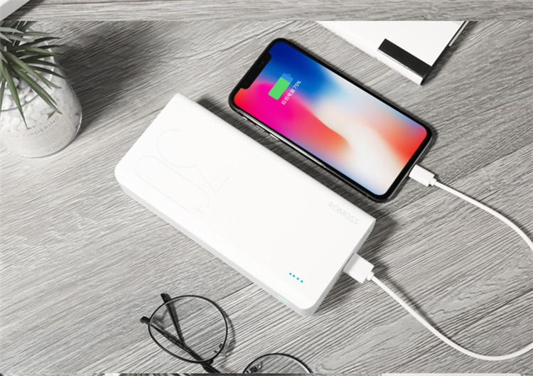 romoss罗马仕sense830000毫安大容量移动电源qc30闪充18w快充版pd冲