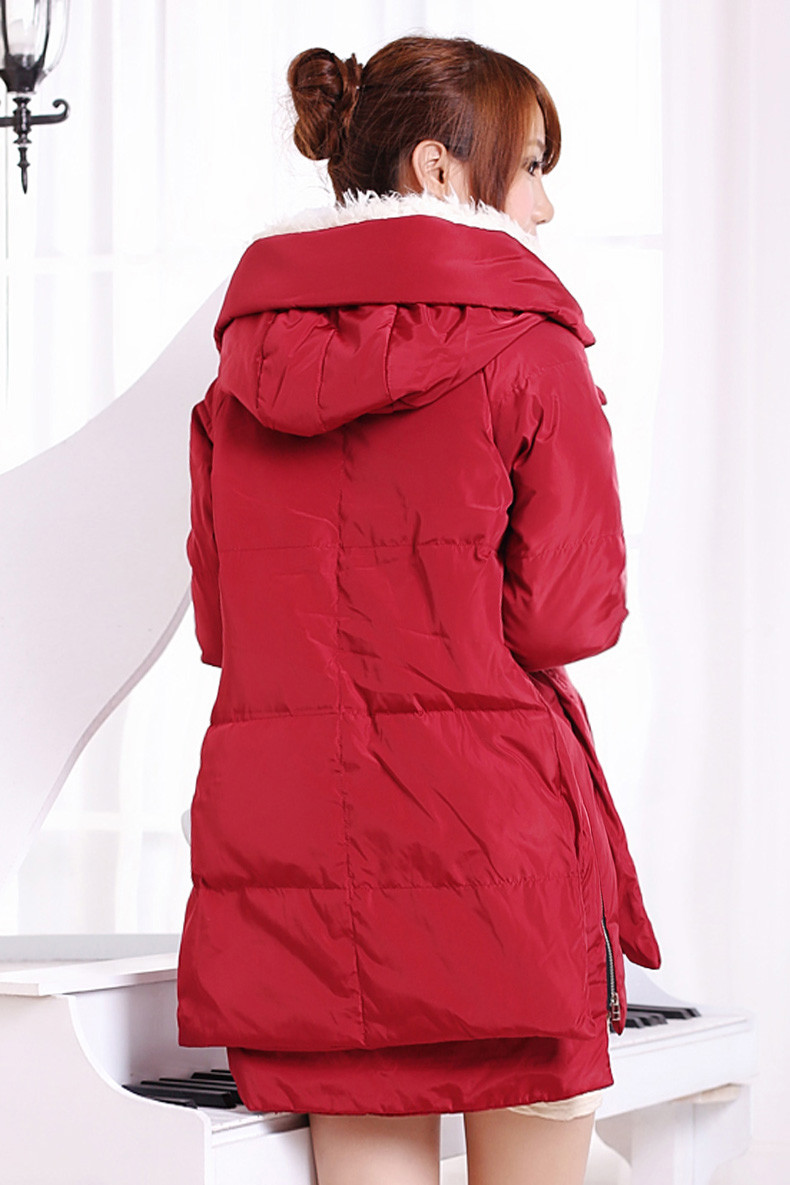 雪驰女中长款羽绒服 2013新品高档毛领修身时尚外套保暖厚b-1313