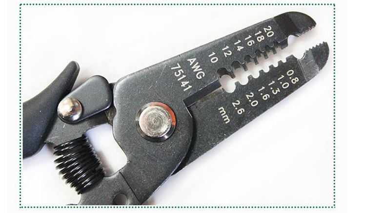 工具库世达sata防静电手柄剥线钳150mm75142