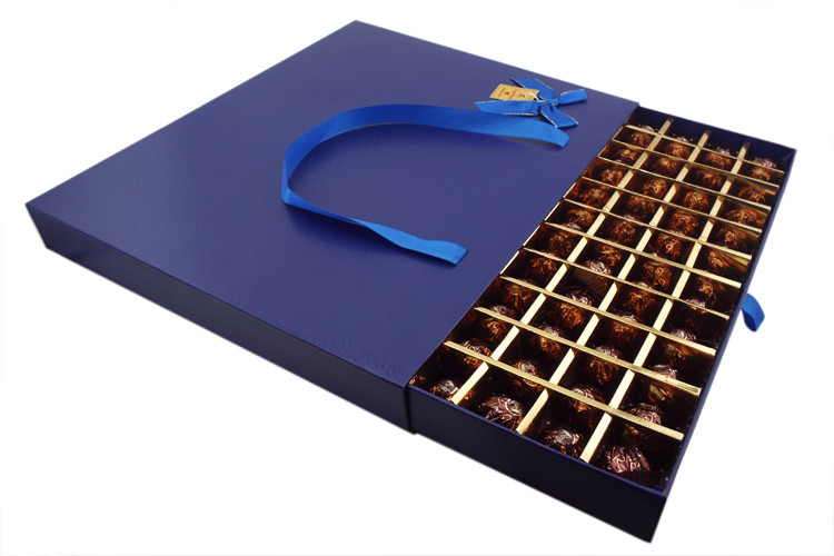 顺丰包邮费列罗朗慕黑莎巧克力99粒方形蓝礼盒装喜糖情人节礼物