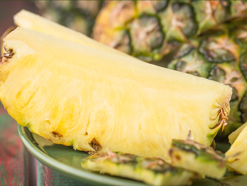 苏宁生鲜都乐菲律宾无冠金菠萝1个约1kg个新鲜水果