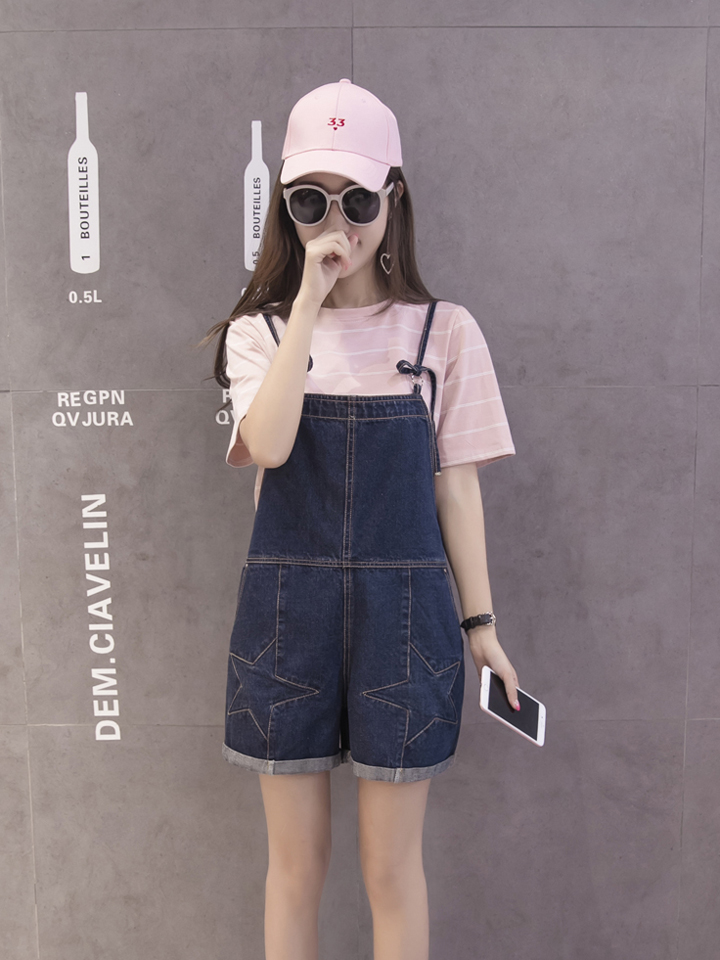 大码牛仔背带短裤女宽松阔腿背带裤女短款夏带牛仔裤显瘦连体裤
