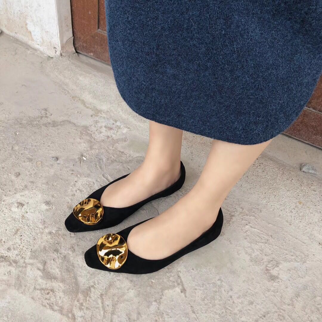 春新款洛克金不规则金属圆扣单鞋女平底尖头浅口绒面女鞋瓢鞋【价格