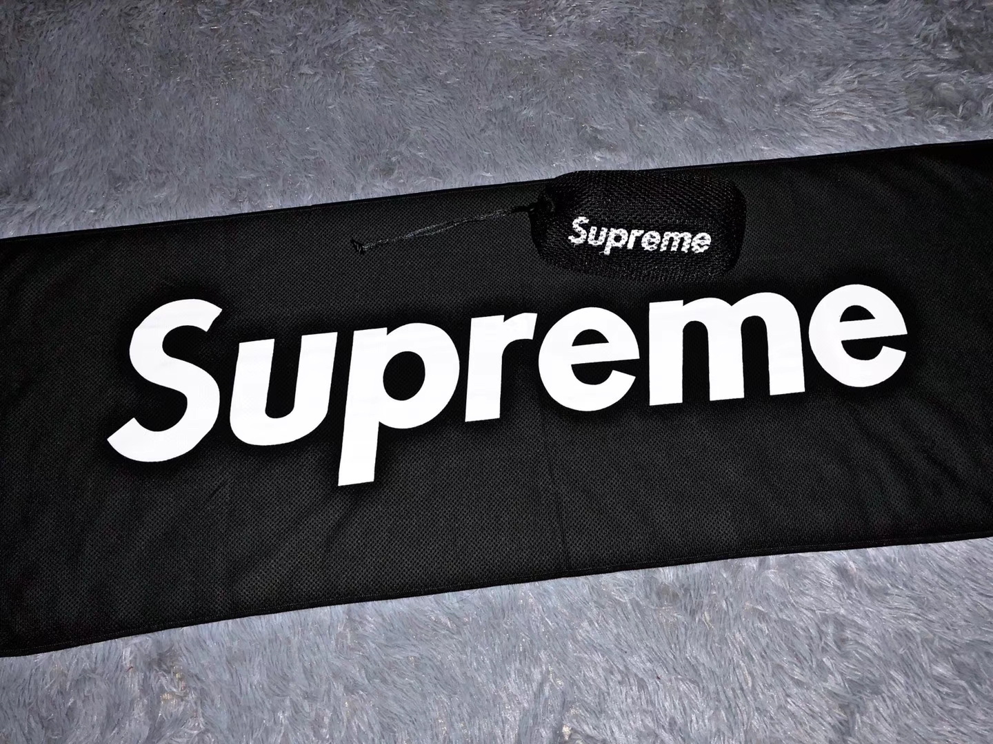 潮牌supreme冷感凉毛巾运动健身擦汗吸汗擦汗巾速干健身冰巾定制