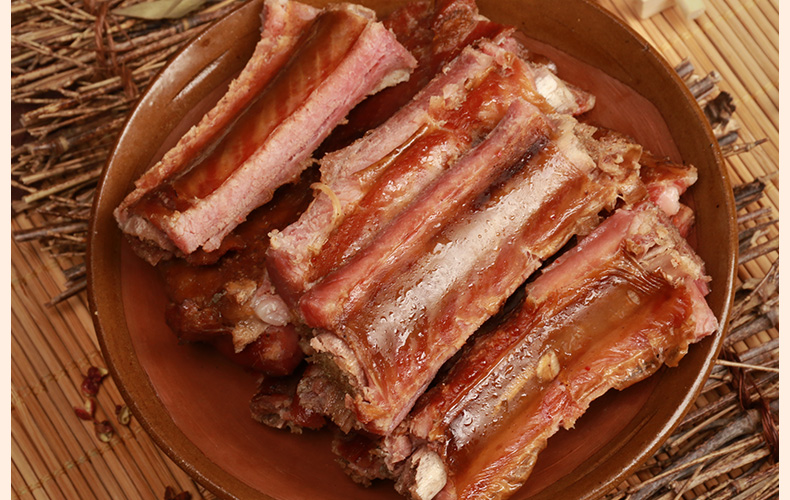 禹珍北川特产高山土黑猪烟熏腊排骨500g