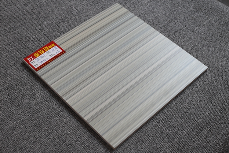 超级新品 广东拉丝条纹客餐厅厨卫墙砖300*600不透水釉面瓷砖防滑耐污