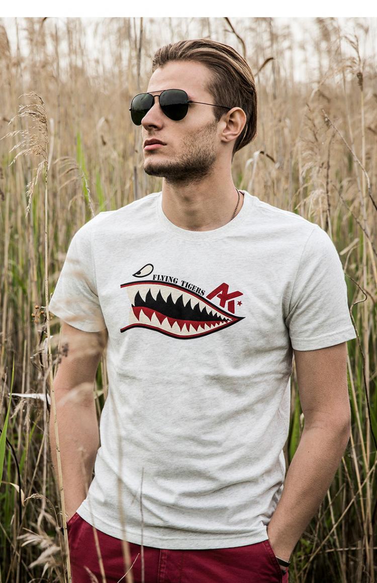 ak男装军事复古飞虎队鲨鱼嘴风格印花短袖t恤