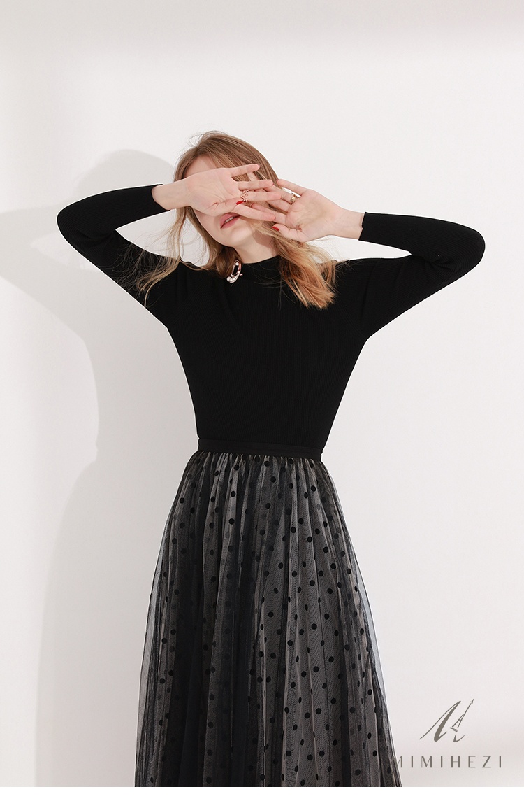 秘密盒子明天里新款气质复古黑白波点层叠网纱裙长裙半身裙女黑色预售