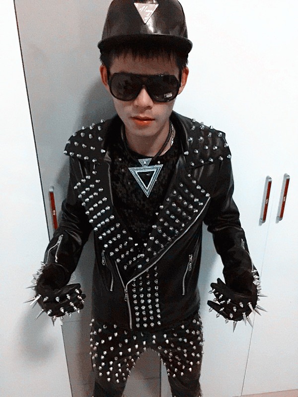 mtiny摇滚朋克乐队dj男歌手演出服非主流时尚铆钉皮衣发型师外套装男