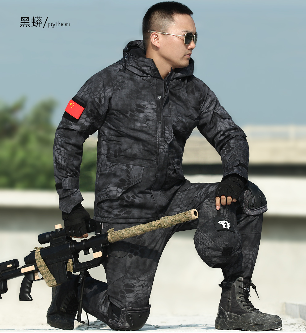 媚迪妮丝狼石黑蟒g8冲锋衣套装军迷用品核心参数品