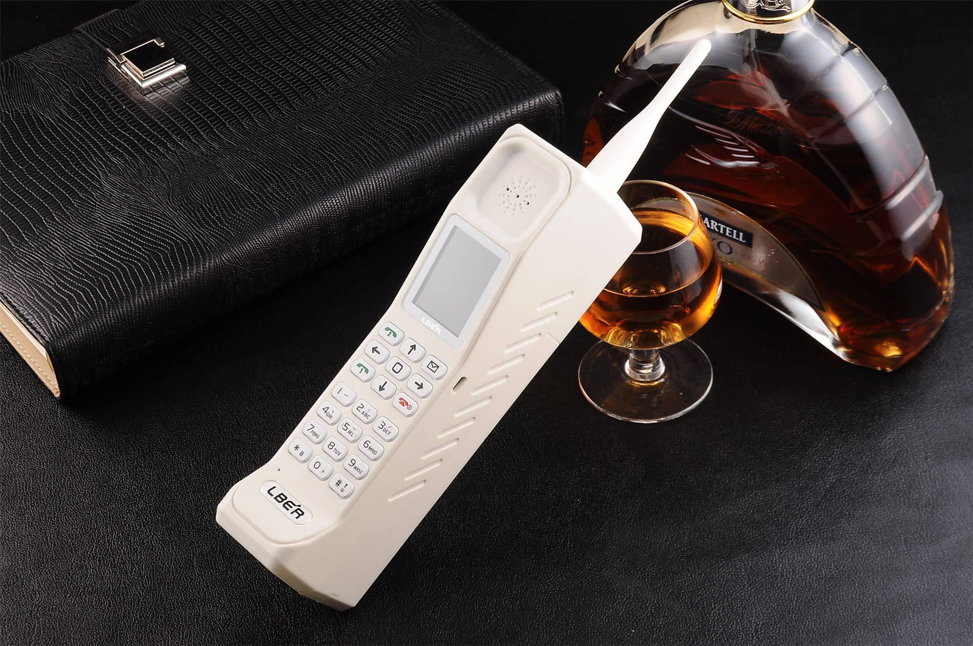 kr999 复古老式经典怀旧大哥大 一键速拨大声语音王长待机男士商务