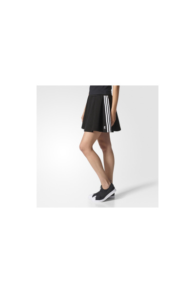 Adidas阿迪达斯女装休闲舒适透气运动短裙BR4487 AJ8437 D