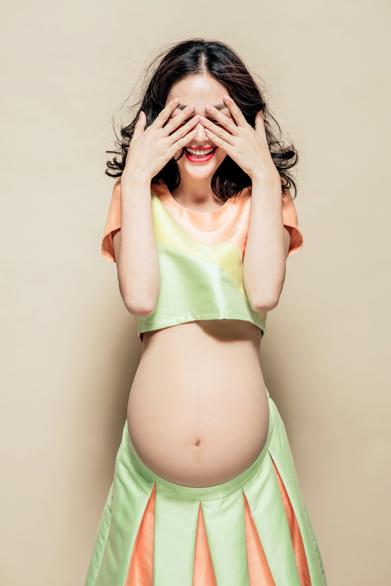 Angelababy怀孕写真图片