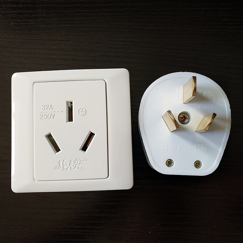 英拜(yingbai)接线板/插头86型32a三孔插头插座 32a安三孔插座三脚
