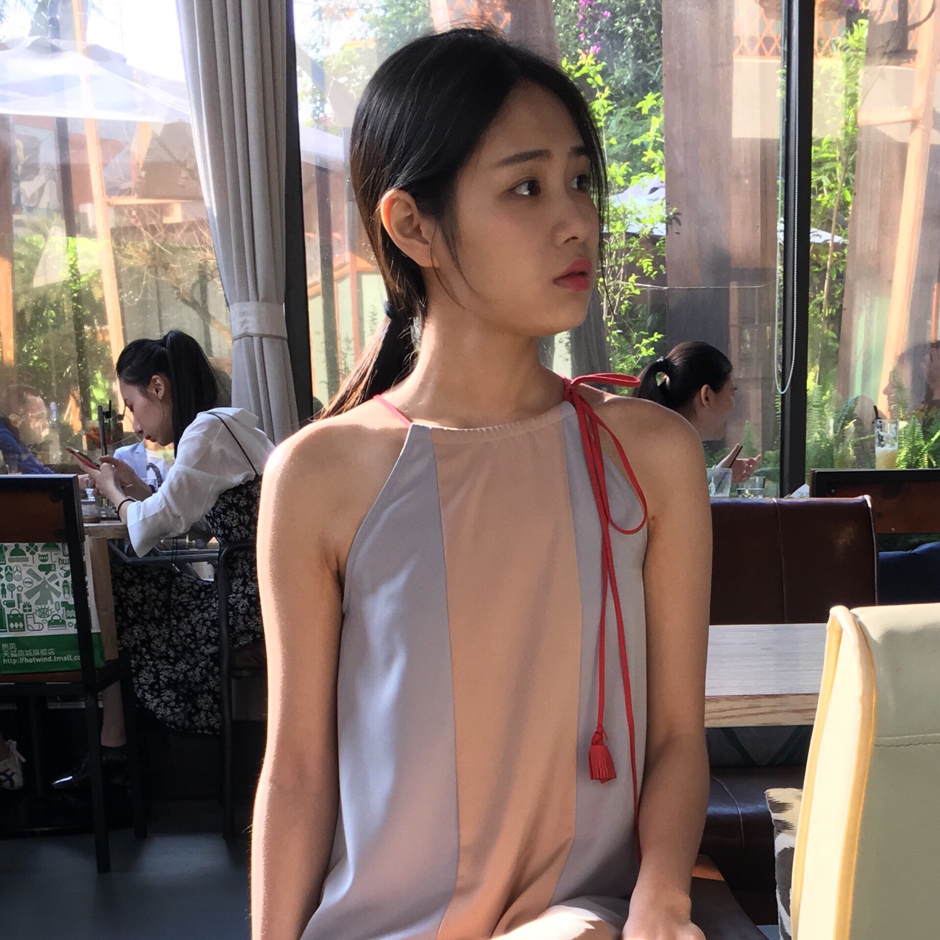 828新款沈氏姑娘削肩无袖缎面麂皮流苏系带拼色连衣裙定制款