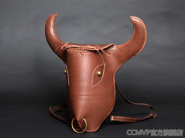 ccmvp品牌自营质量保证ccmvp复古疯马皮个性牛角牛头包纯手工编织头层