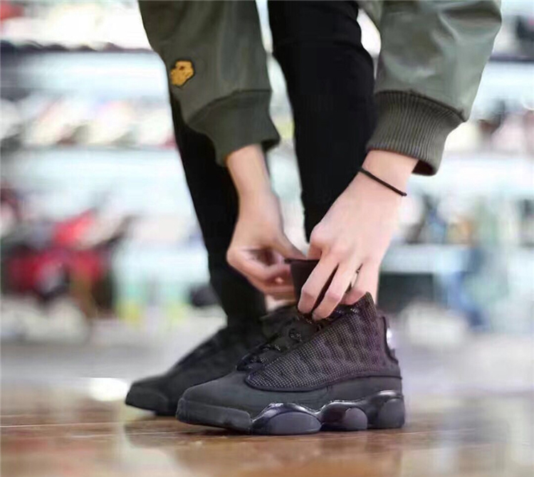 耐克女鞋airjordan13blackcataj13乔13篮球鞋884129011
