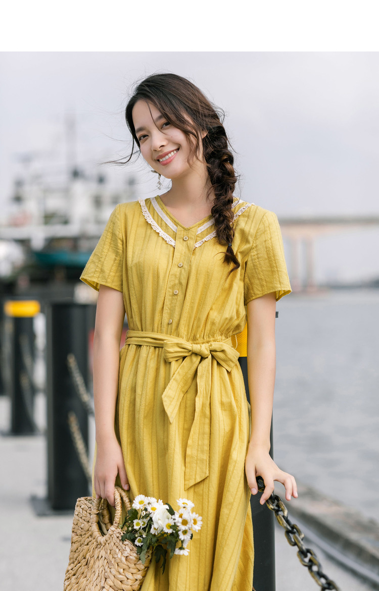 茵曼2019夏装新款清新花边v领收腰系带a摆荷叶边文艺淑女连衣裙女f189