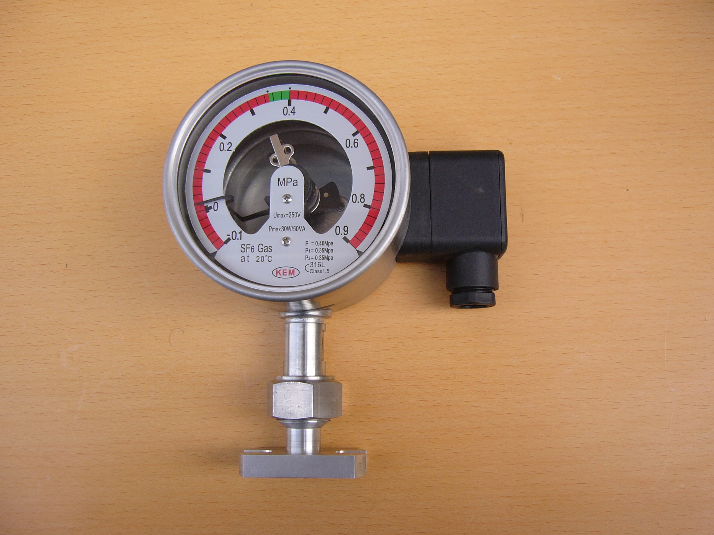 sf6气体密度继电器sf6气体密度控制器sf6气体密度计带限位开关