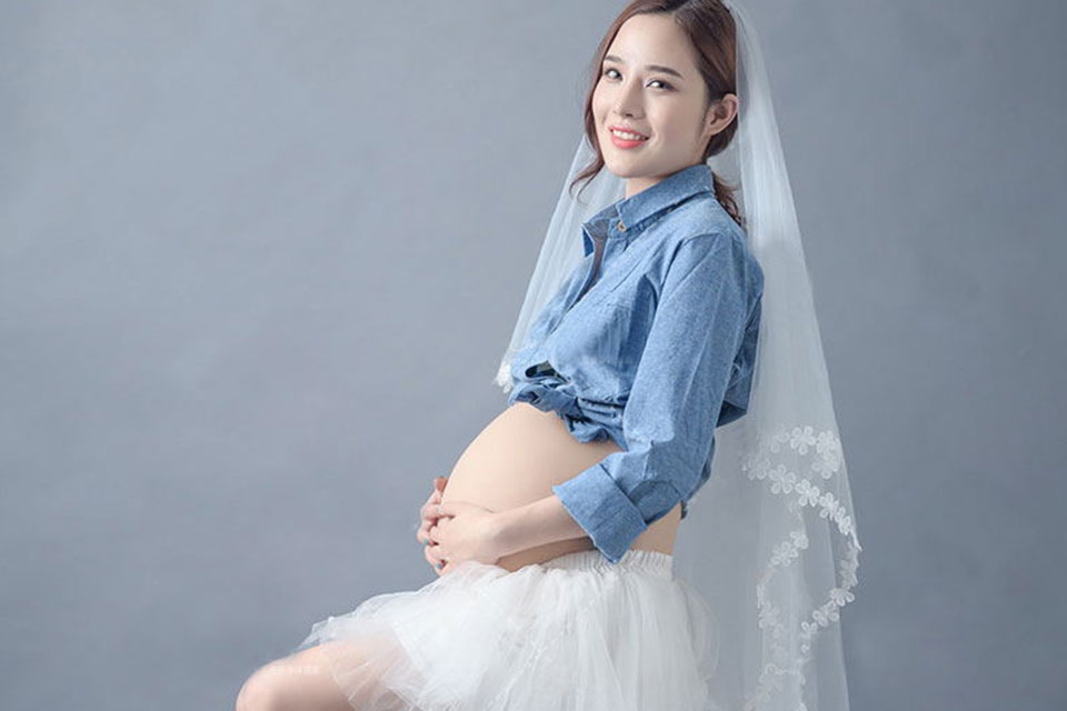 哪拍(napai)亲子摄影 [广州]蓝精灵888元孕妇照【价格 图片 品牌 报价