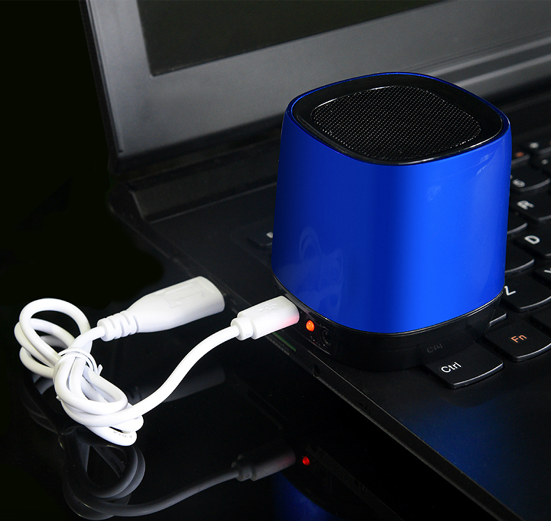 hyundai现代i80蓝色蓝牙音箱插卡迷你小音响随身听户外便携式手机播放