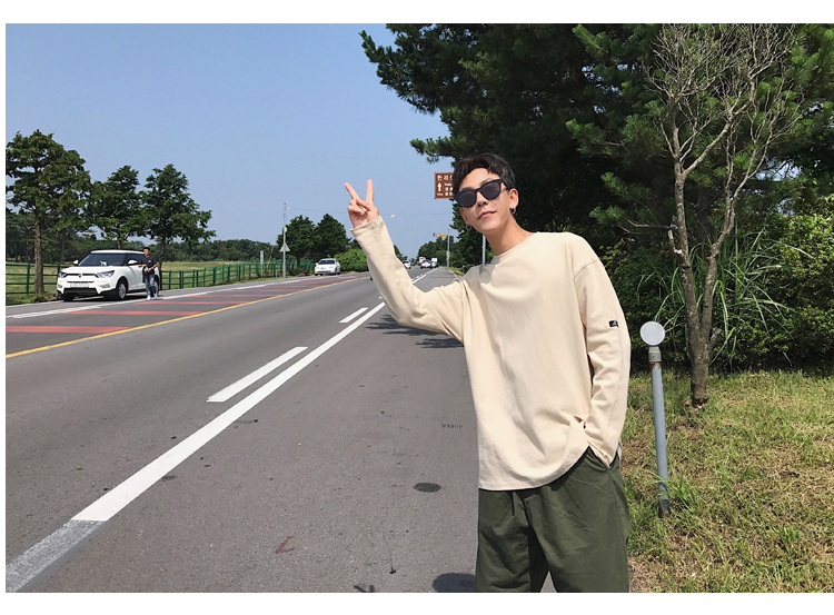 新款式港仔文艺男春季男装潮流纯色打底衫韩版黑色百搭