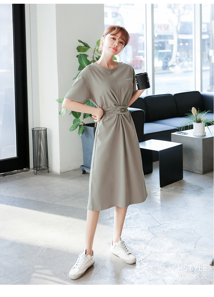 韩都衣舍2019新款夏装气质学生显瘦egg裙收腰a字连衣裙女cq9032 