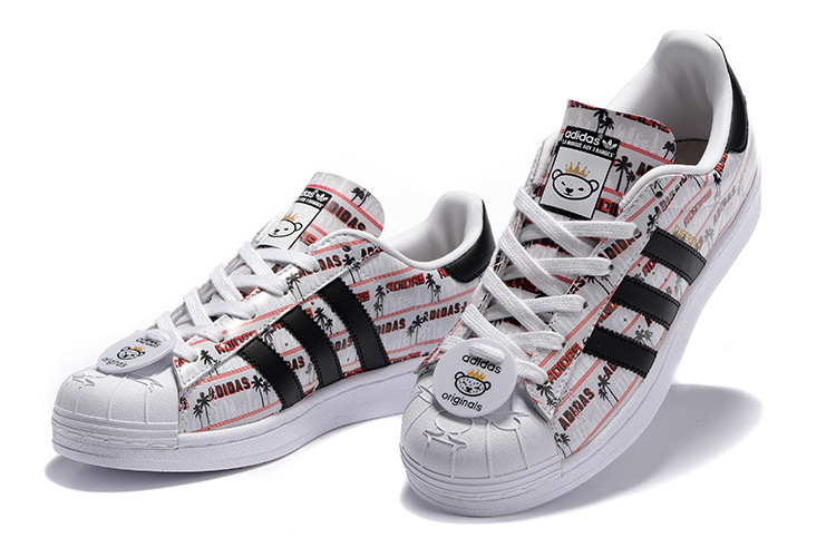 adidas阿迪达斯男鞋三叶25周年nigo小熊女鞋贝壳头板鞋s83387