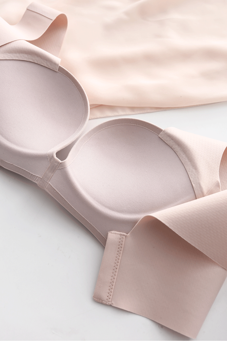 日本内衣女夏季小胸聚拢显大上托无钢圈调整型半杯文胸罩