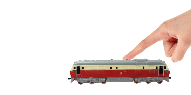 dzq 仿真东风老式火车头内燃机车合金火车模型儿童玩具回力仿真小火车