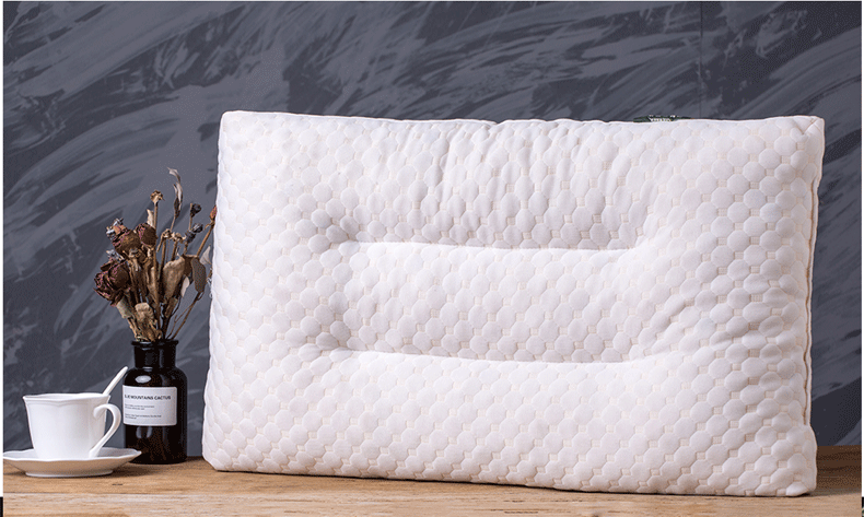 啄木鸟泰国乳胶枕护颈单人颈椎枕橡胶记忆枕头成人一对zmnrjz01